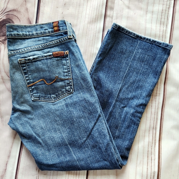 7 For All Mankind Denim - 7 For All Mankind 7FAM "Crop Bootcut" Blue Cropped Jean | Women's Size 29